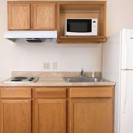 Woodspring Suites San Antonio Fort Sam מראה חיצוני תמונה