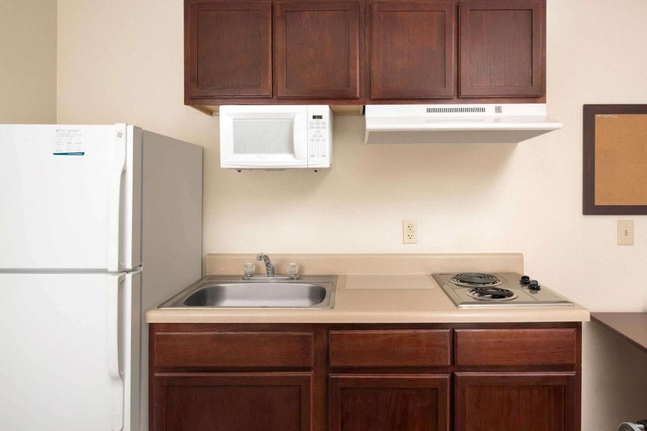 Woodspring Suites San Antonio Fort Sam מראה חיצוני תמונה