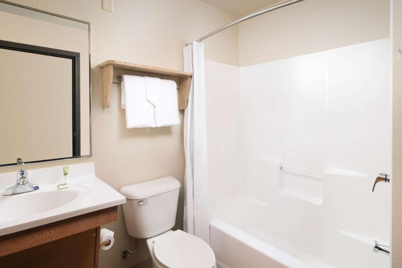 Woodspring Suites San Antonio Fort Sam מראה חיצוני תמונה